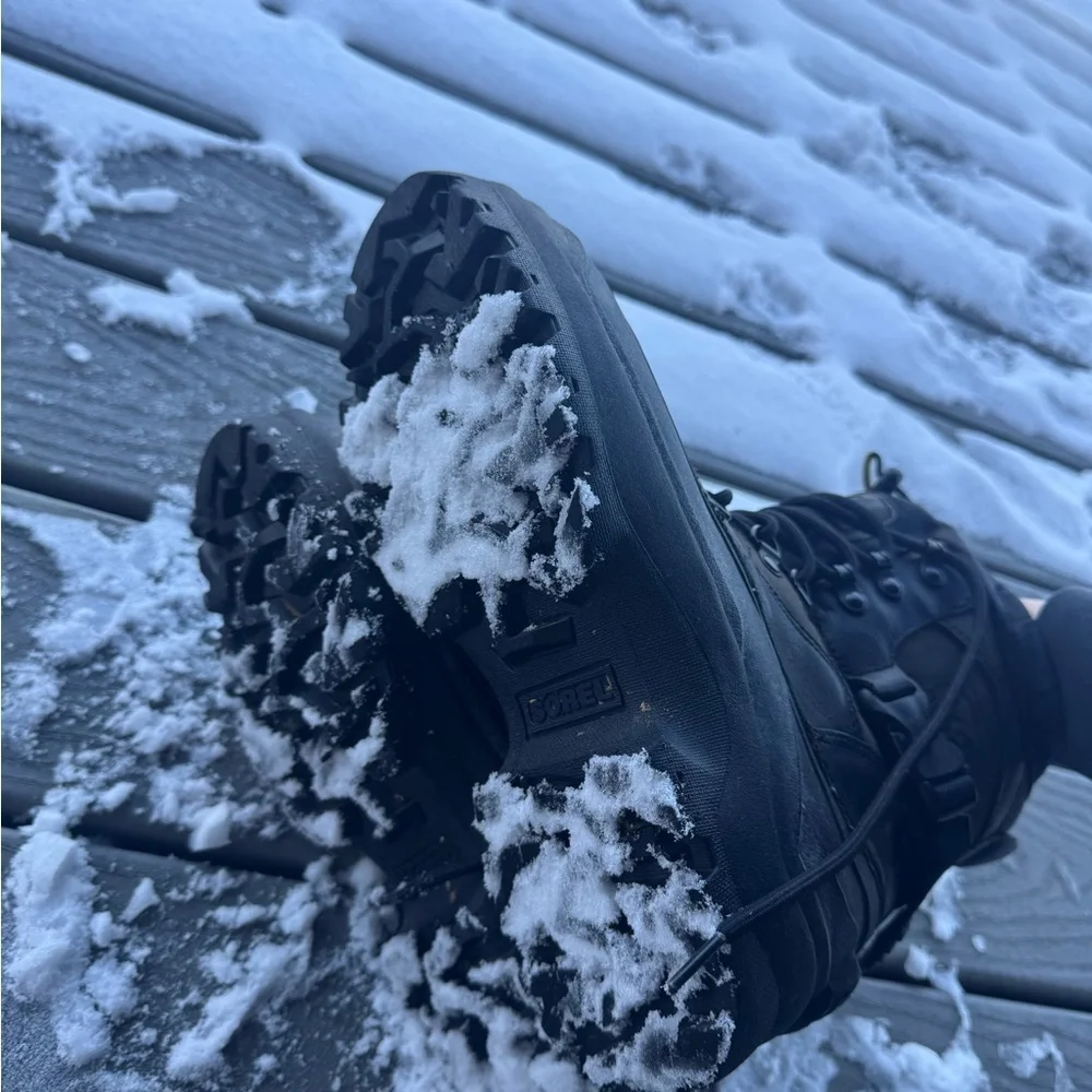 SOREL Men’s Insulated Winter Work Boots Waterproof Thinsulate Heavy Duty Snow